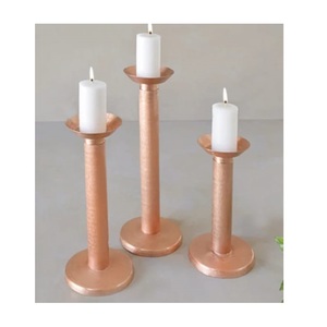 เชิงเทียนสีทองตกแต่งดีไซน์แบบดั้งเดิมของอินเดีย - Product Image 3