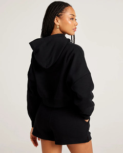Custom Supplier <b>Black</b> <b>Women's</b> Cropped Hoodie & <b>Shorts</b> 2 Pieces <b>Women</b> Tracksuits Cotton Breathable Streetwear Matching <b>Shorts</b> Set - Product Image 2