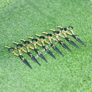 Ensemble de ciseaux de coiffure professionnels en acier inoxydable avec poignée confortable, fournisseurs de ciseaux de coiffure couleur or et noir - Product Image 2