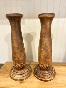 Ensemble de 2 bougeoirs vintage en bois tourné, style rustique bohème, pour bougies coniques, 12,5 pouces de haut - Product Image 1