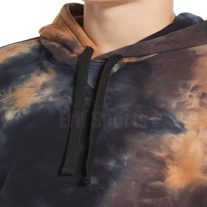 Sweat-shirts tie-dye pour hommes fabriqués au Pakistan, tissu léger et à séchage rapide, disponibles en stock. - Product Image 5