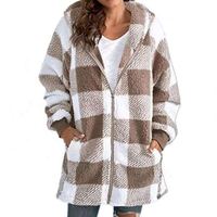 Grosir Mantel Panjang Wanita Seksi Berbahan Plush dengan Hoodie, Cetakan Karet Timbul Serat Kapas/Bambu, Mode 2025