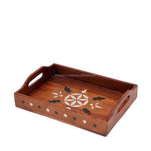 Ensemble de plateaux de service en bois de manguier Elegance Premium fait à la main avec des détails en Sesham et Noyer pour la maison, l'hôtel et le salon. - Product Image 2