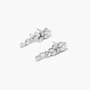 Boucles d'oreilles pendantes en or jaune 14 carats avec diamants de laboratoire de forme marquise florale - Product Image 3