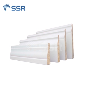 Tablero de Madera de Pino de Calidad de Exportación SSR, Moldura de Zócalo Imprimada para Acabado de Paredes Interiores y Construcción - Product Image 1