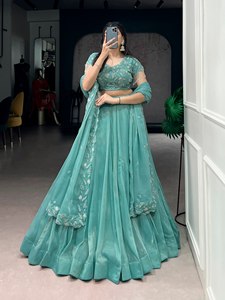 Lehenga Choli Dupatta indien en soie brodée, prêt-à-porter, best-seller, tenue de fête et de mariage avec robe en soie - Product Image 5