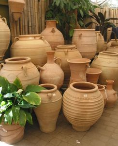 Macetas de terracota de arcilla púrpura de 5 litros para plantas suculentas, personalizadas, al por mayor, ecológicas, con recubrimiento en polvo, para jardín, exterior y hogar. - Product Image 4