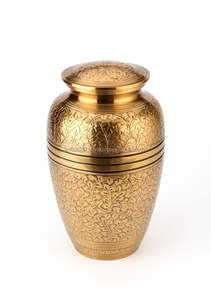 Compre una urna de cenizas humanas de cremación para adultos de latón hecha a mano para almacenamiento conmemorativo con un elegante diseño atemporal - Product Image 5