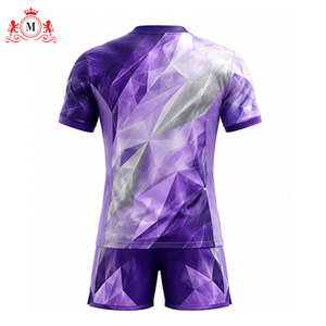 ชุดเสื้อฟุตบอลสีม่วงแบบซับลิเมชั่นสำหรับผู้ชาย พร้อมกางเกงขาสั้น ผ้าโพลีเอสเตอร์ระบายอากาศ ชุดยูนิฟอร์มฟุตบอลสำหรับผู้ใหญ่ - Product Image 4