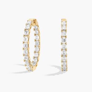 Boucles d'oreilles créoles en or jaune 14 carats avec diamants de laboratoire taille baguette - Product Image 1