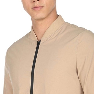 Blouson bomber beige pour homme, coupe classique, style décontracté, col montant, fermeture éclair, matière polyester coupe-vent, idéal pour l'automne - Product Image 6