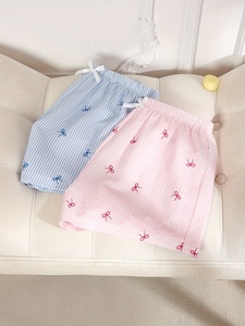 Shorts décontractés pour hommes, conçus pour les journées détendues, les promenades en plein air et un port quotidien confortable - Product Image 1