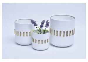 Macetas Metálicas de Primera Calidad en Color Blanco con Elegante Diseño de Anillo Dorado, Ideales para Decoración de Jardín, Mesa y Hotel - Product Image 3