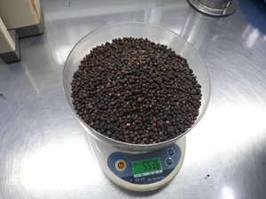 พริกไทยดำเวียดนามขายดี คุณภาพสูง เครื่องเทศรสเข้มข้น อบแห้ง ราคาส่ง - Product Image 1