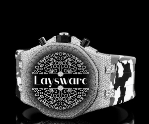 Montre de luxe personnalisée en moissanite avec bracelet en silicone camouflage gris et finition entièrement sertie de diamants - Product Image 4