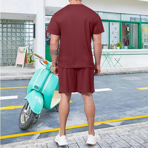 Ensemble de survêtement d'été pour homme à manches courtes, motif uni, deux pièces, short longueur genou, vêtements de sport, fitness, course à pied et gym - Product Image 2