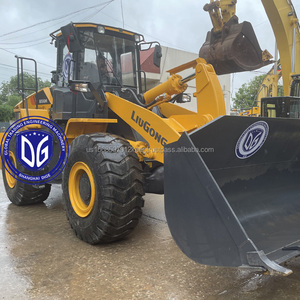 Chargeuse sur pneus d'occasion Liugong CLG856H 5 tonnes, 168 kW, godet 3 m³, moteur et pompe Cummins, 600-4000 h, excellent état, origine Chine - Product Image 5