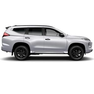 VENTAS RÁPIDAS Mitsubishi Pajero 4WD SUV, Exterior Robusto, Motor de Alto Rendimiento y en Condiciones para Exportación Internacional - Product Image 2
