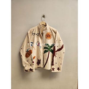 Chaqueta de terciopelo hecha a mano con diseño de bordado floral, forro de algodón Suzani, abrigo unisex de secado rápido. - Product Image 1