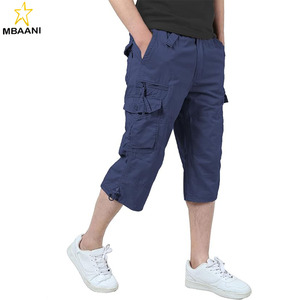 Shorts cargo 3/4 pour homme, coupe ample, élastique, style capri, décontracté, sous le genou, avec 7 poches - Product Image 1