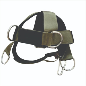 Arnés de entrenamiento de músculos cervicales de alta resistencia, equipo cómodo para levantamiento de pesas con cadena de acero y acolchado suave para soporte. - Product Image 4