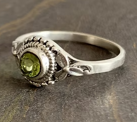Dainty 2.2 Grams Peridot Gemstone <b>Ring</b> 925 Sterling <b>Silver</b> Vintage Style Bezel Setting for Women & <b>Men</b> Daily Wear - Product Image 3