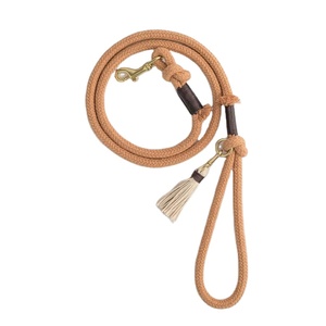 สายจูงสุนัขทำมือจากเชือกฝ้ายออร์แกนิคสีน้ำตาลคาราเมล - Product Image 1