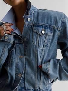 Chaqueta Vaquera de Moda para Mujer CYBEX INDUSTRY, Personalizada OEM, Ecológica, Transpirable, Tejido Teñido, Estilo Casual - Product Image 5