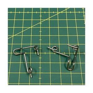 750083003 pièces de Machine à coudre domestique domestique Guide de fil de boucleur inférieur pour l'utilisation de vêtements - Product Image 2