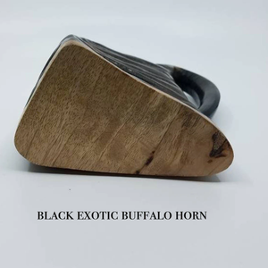 Mug en corne de buffle sculpté unique, design viking de haute qualité, avec logo unique, pour l'exportation, article décoratif en Inde - Product Image 2