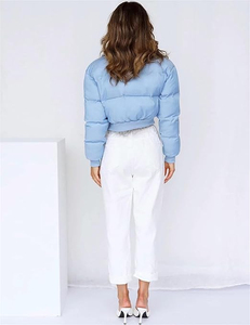 Vestes matelassées en tricot respirantes à capuche et fermeture éclair sur le devant pour femmes, pour l'hiver - Product Image 1