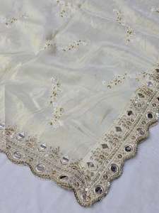 Tissu de broderie en gros pour dupatta, géorgette lourde, broderie florale, sequins, perles, tissu de créateur pour lehenga, robe de mariée, matière pour costume - Product Image 4