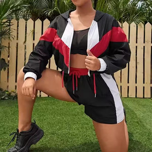 Conjunto Corto de Chaqueta y Pantalones Cortos Deportivos para Mujer, con Logotipo Personalizado por Sublimación, Resistente al Viento y al Agua, de 2 Piezas - Product Image 4