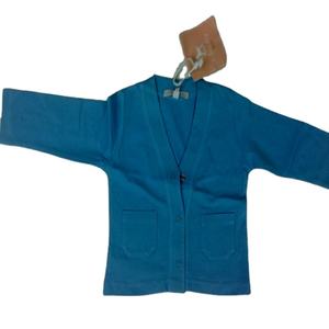 Camiseta de cuello redondo Smart Look 100% algodón para niñas disponible en diferentes métodos de impresión seleccionados a mano para la venta - Product Image 1