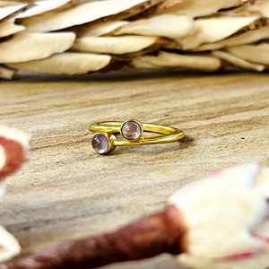 Trendy <b>Rose</b> <b>Quartz</b> <b>Rings</b> Minimalist Brass Jewelry Women 18k Gold Plated Dainty bypass Band Boho Swirl Design Wholesale/OEM/ODM - Product Image 2