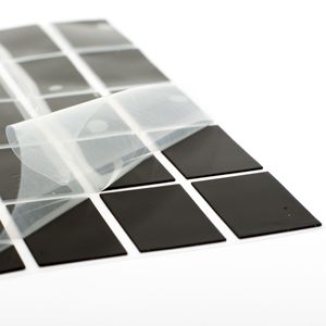 Film de libération PET brillant pour ordinateur téléphone portable matériaux d'interface thermique étanches à l'humidité (TIMs) fonte de dureté rigide - Product Image 1