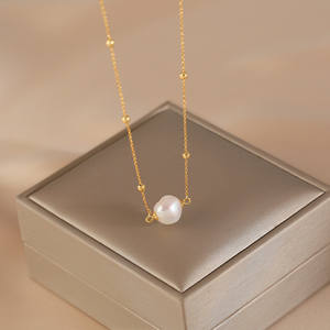 Single Baroque <b>Freshwater</b> <b>Pearl</b> Pendant <b>Necklace</b> with Unique Female Design High-End Niche Collarbone Chain for Sweaters - Product Image 3