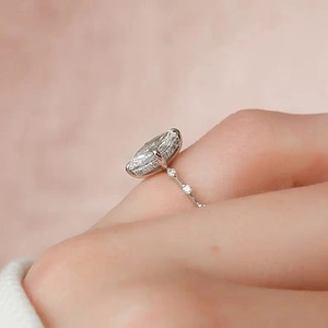 แหวนเพชรโมอิสซาไนต์ทรงมาร์คีส์ 2.9 กะรัต ทองคำขาว 14K แหวนหมั้นสไตล์อาร์ตเดโค ประดับเพชรแบบลอยตัว ของขวัญสุดพิเศษสำหรับผู้หญิง - Product Image 3