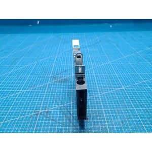 CUTLER-HAMMER QCR1010T เซอร์กิตเบรกเกอร์แบบขั้วเดียว ใช้แล้วตามสภาพเดิม อะไหล่อุปกรณ์เซมิคอนดักเตอร์รุ่นเก่า - Product Image 4
