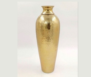 Polished Aluminum Flower Vase <b>Mirror</b> Finish Decorative Piece For Luxury Home Interior And Event Decoration Use - Product Image 1