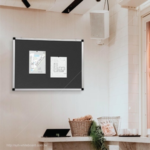 Tablero de Exhibición de Fieltro Negro con Logotipo Personalizado y Marco de Aluminio para Uso Comercial y Escolar - Product Image 6