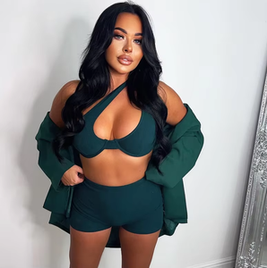 Ensembles de sport pour femmes : soutien-gorge de sport à bretelles halter et shorts de yoga côtelés sans coutures - Product Image 6