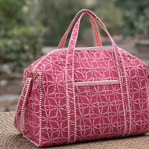 Sac de voyage week-end de luxe pour femme, grand format, en coton imprimé à la main, avec fermeture éclair, poignée supérieure, accessoires de voyage sportifs - Product Image 1