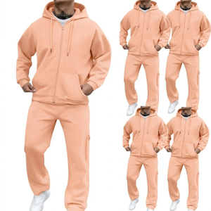 Ensemble de survêtement de sport personnalisé pour hommes, pantalon de jogging et sweat à capuche de haute qualité, fabriqué par un fabricant de vêtements de sport pour hommes - Product Image 2
