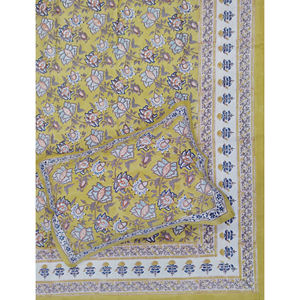 Sábana Plana de Algodón Estampada a Mano con Diseño Geométrico Jaal Color Mostaza, 200 Hilos, Transpirable, para Uso Doméstico, Hotelero y de Lujo - Product Image 1