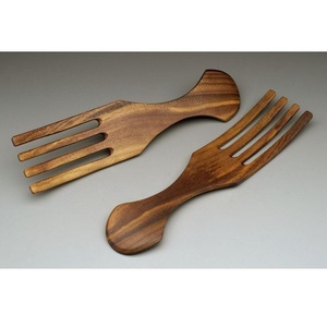 Mélangeur à salade élégant en bois pour les fêtes, mélangeur à salade manuel en bois naturel pour une cuisine moderne - Product Image 1