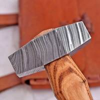 Hache viking artisanale en acier Damas de qualité industrielle, manche en bois avec fourreau en cuir, couteau de survie et de chasse à pointe tombante pour l'extérieur