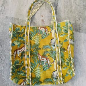 Large Quilted <b>Tote</b> Bag Handblock Print Cotton Zipper Travel Bag Shopping Shoulder Bag for Women Daily Use Handbag - Product Image 3