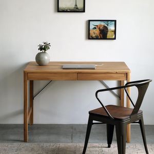 Bureau d'écriture artisanal en noyer et hêtre, style moderne du milieu du siècle, bureau d'ordinateur en bois massif pour la maison ou le bureau, avec tiroirs - Product Image 1
