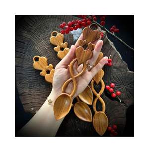 Cuchara de madera con forma de hongo, Vietnam, la más vendida, tallada a mano, personalizada, juego de cucharas con tres corazones y flecha - Product Image 4